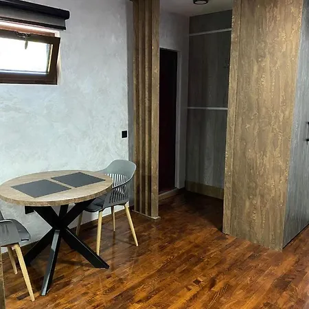 32 Appartamento Jagodina